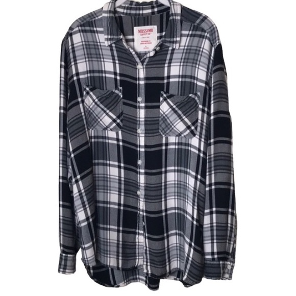 Mossimo Supply Co. Tops Mossimo Boyfriend Fit Plaid Flannel Shirt